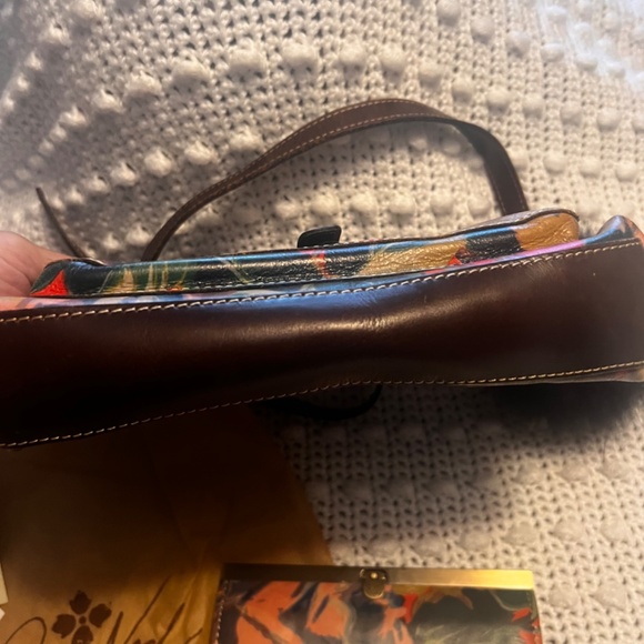 Patricia Nash floral leather purse with wallet EUC - Picture 8 of 9